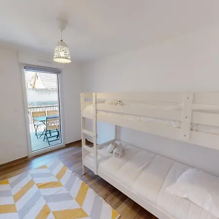 Au Pied Du Mont 1 Free Parking * オベルネ