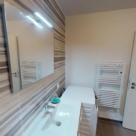 アパート Au Pied Du Mont 1 Free Parking オベルネ