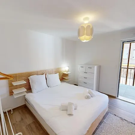 Au Pied Du Mont 1 Free Parking * オベルネ